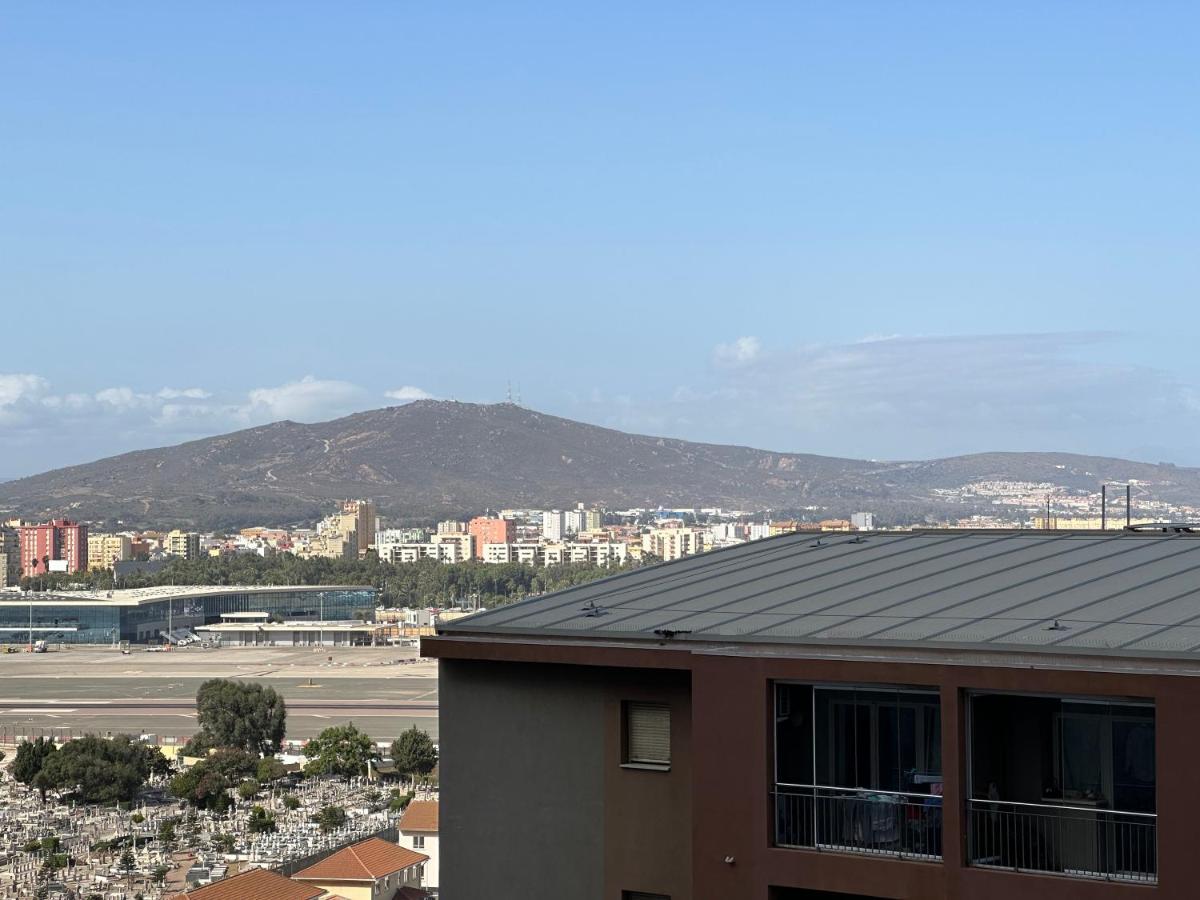 Brand New - Massive Studio - E1 - Self Catering Gibraltar Exteriér fotografie