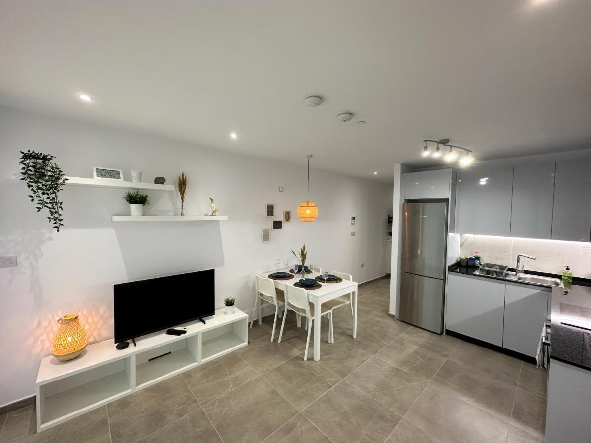 Brand New - Massive Studio - E1 - Self Catering Gibraltar Exteriér fotografie